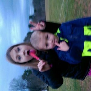 Meet your Posher, Kim