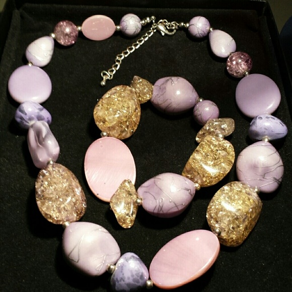 Jewelry - Necklace and bracelet
