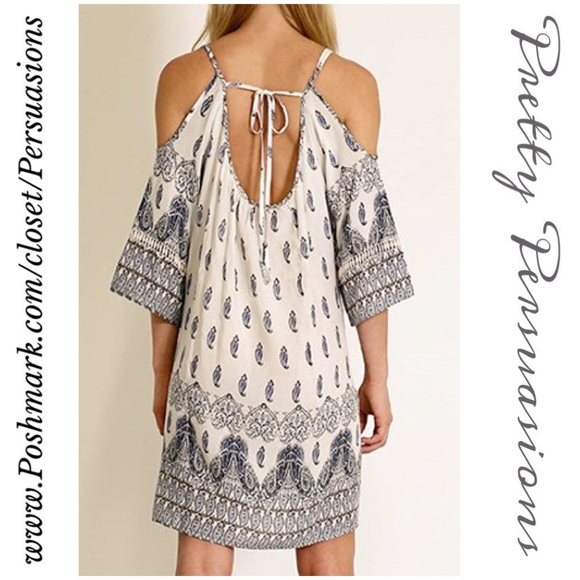 SOLD OUT 🌻NWT Cold Shoulder Border Print Dress - Picture 4 of 4