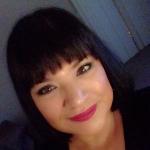 Meet your Posher, Carol