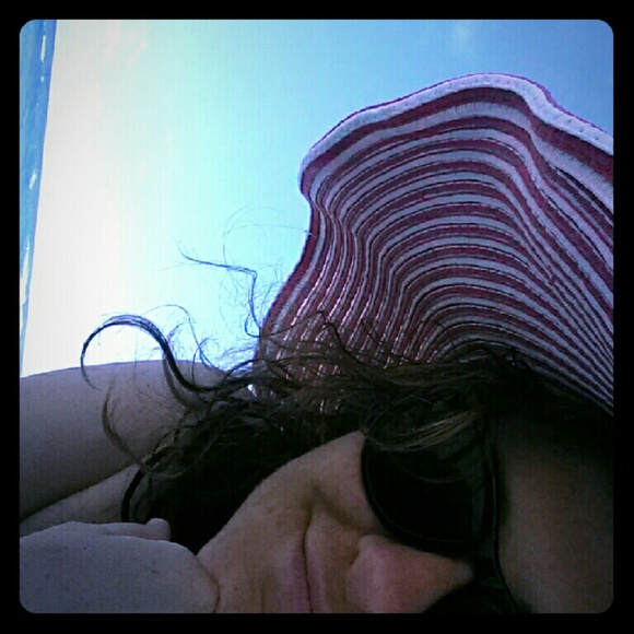 Meet your Posher, Pamelia