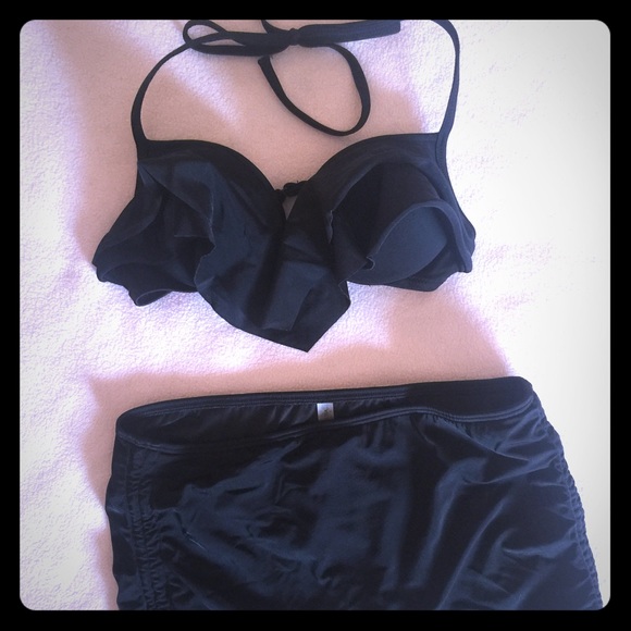 PINK Victoria's Secret Ruffled bikini XS TOP ONLY