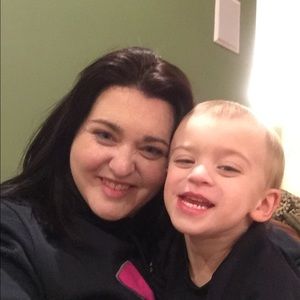 Meet your Posher, Lindsey