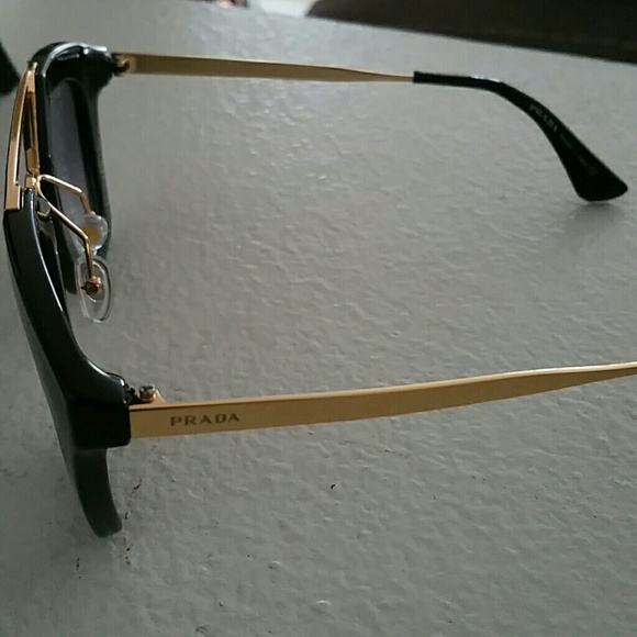 Cinema  Sunglasses - Picture 2 of 4