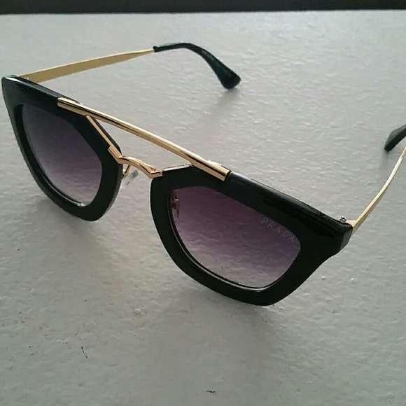 Cinema  Sunglasses - Picture 3 of 4