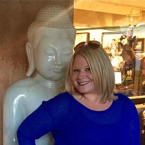 Meet your Posher, Suzanne