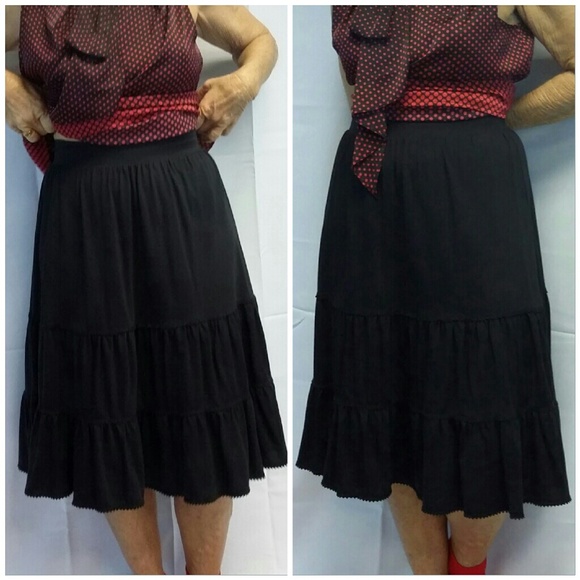 COVINGTON CLASSIC, Crochet between tiers SKIRT  SM - Picture 2 of 7