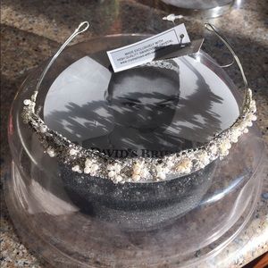 NWT David Bridal tiara with Swarovski Crystal