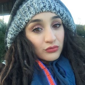 Meet your Posher, Sunayana