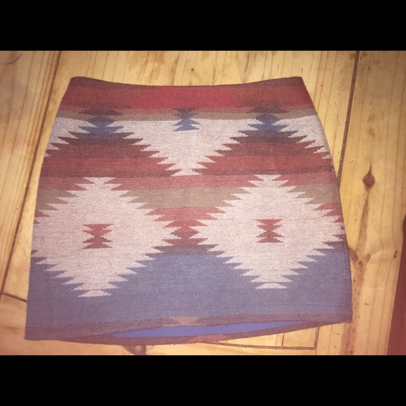American Eagle wool lined Aztec print mini
