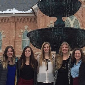 Meet your Posher, Tabitha