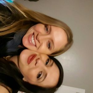 Meet your Posher, Krystal
