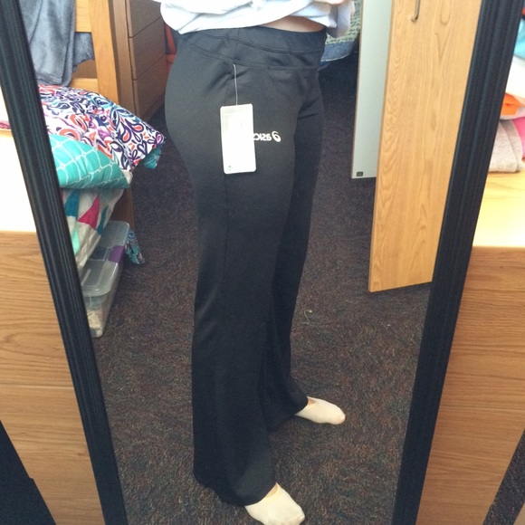 BRAND NEW Asics pants