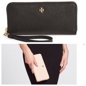 🎉SOLD🎉 Tory Burch Wallet