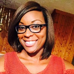 Meet your Posher, Deanna