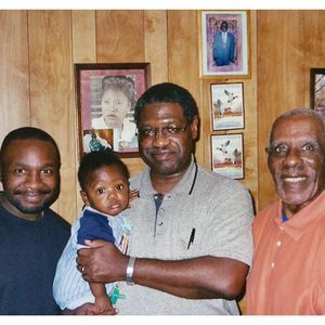 Meet your Posher, Freddie