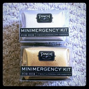 Mini Energency Kit Gold and Silver NWT coin purse