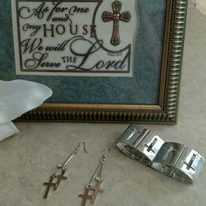 ‡ New Silver Tone Earring and Bracelet Bundle ‡