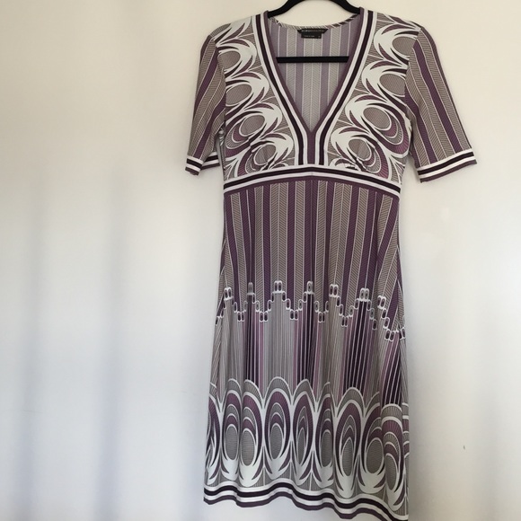 BCBG stretch V neck dress