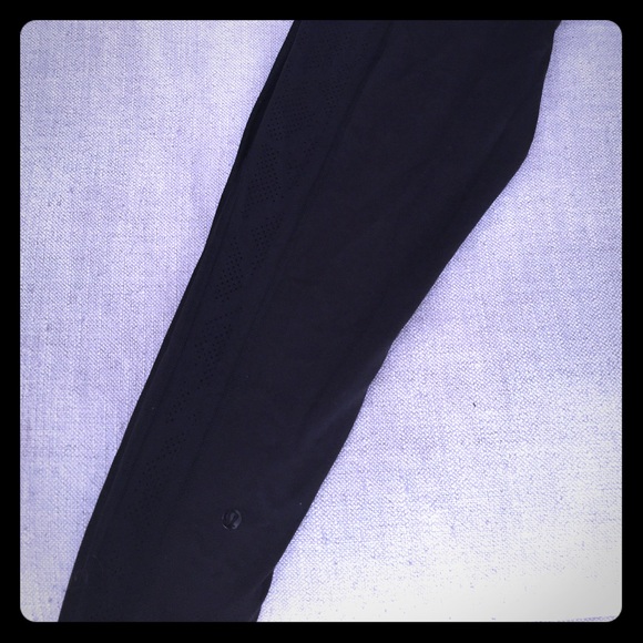 High rise lululemon laser cut out pants