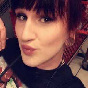 Meet your Posher, Madelyn