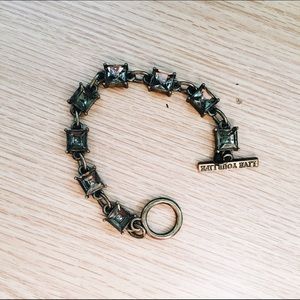 American Eagle square gem burnished bracelet