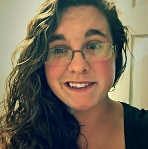 Meet your Posher, Vikki