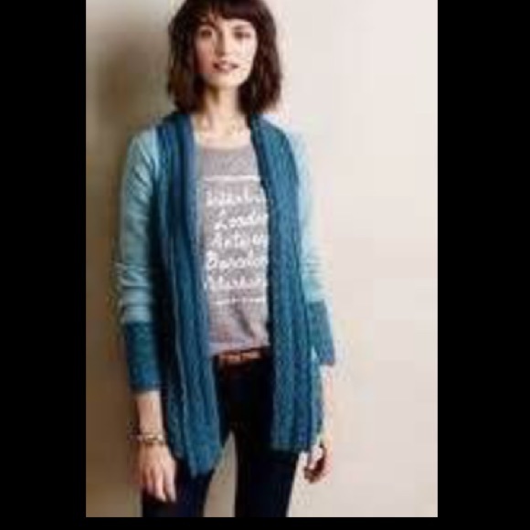 Anthropologie Sweaters - Anthropologie  Knitted & knotted sweater
