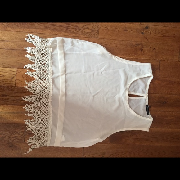 Crop Top - Picture 1 of 1