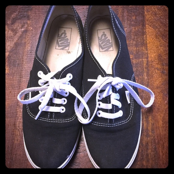 Vans Shoes - 💥💥💥💥💥💥Black Vans