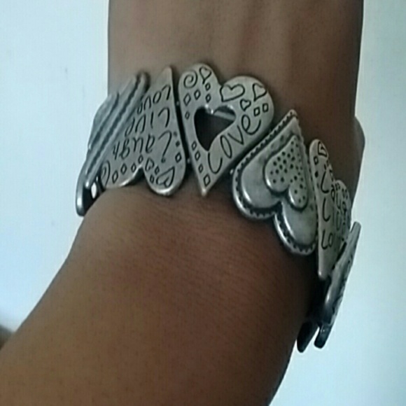 **SOLD** Boho Chic bracelet NWOT - Picture 3 of 3