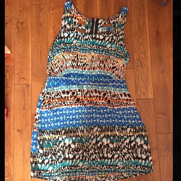 Dress - Picture 1 of 1