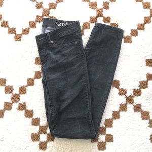 Always skinny Gap corduroy  pants