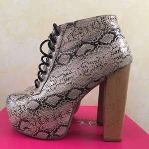 Python Print Lace Up Heels