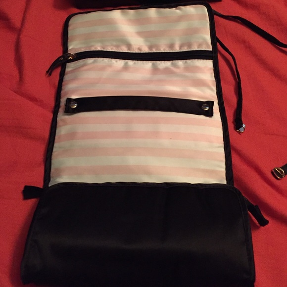 Victoria's Secret small organizer