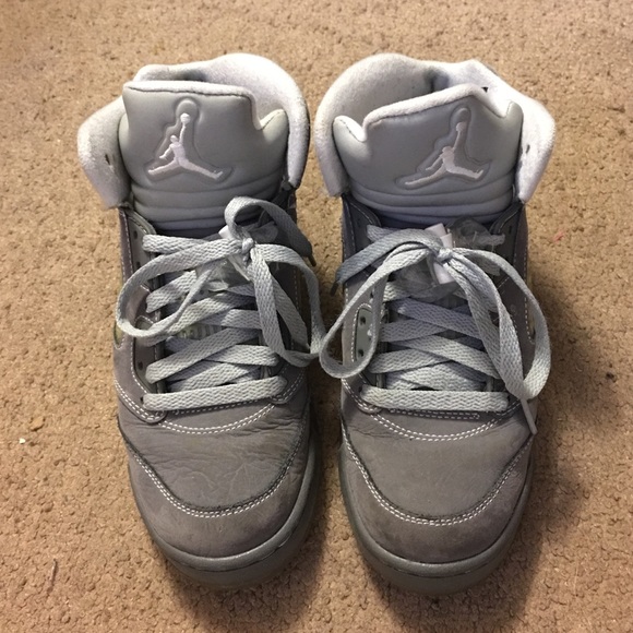 Wolf grey size 5