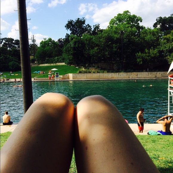 Meet your Posher, Karen - Picture 1 of 1