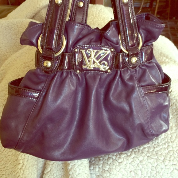 NWOT Scrunchy Purple Purse 💜👜