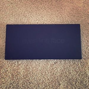 E.L.F eyeshadow and blush set