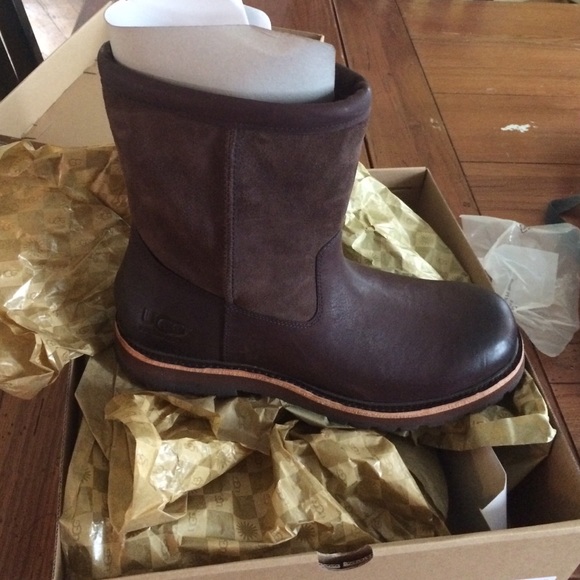 Brand new men uggs waterproof