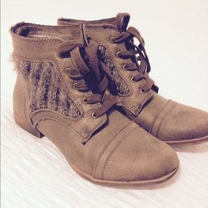 Cute ankle boots!