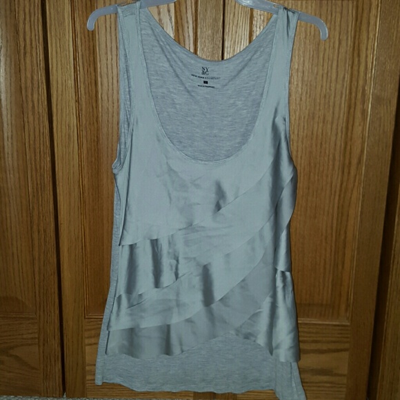 Gray tank top