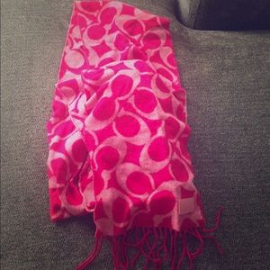 COACH scarf 100% wool