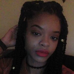 Meet your Posher, Lailai