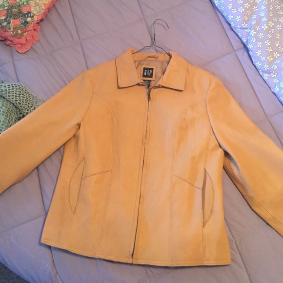 Gap tan leather jacket