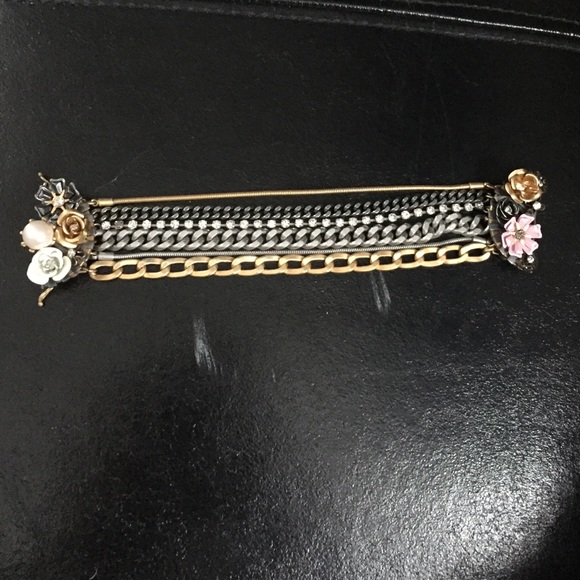 Juicy Couture Magnetic Metal Bracelet