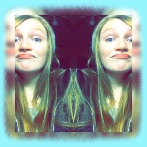 Meet your Posher, Alyssa