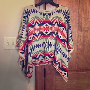 Poncho / sweater