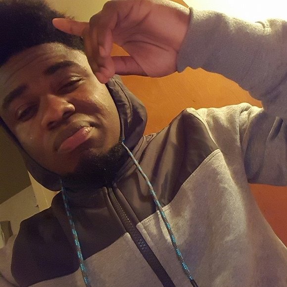 Meet your Posher, Richard - Picture 1 of 1