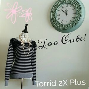 TORRID 2X Sweater w/ Lace Trim
